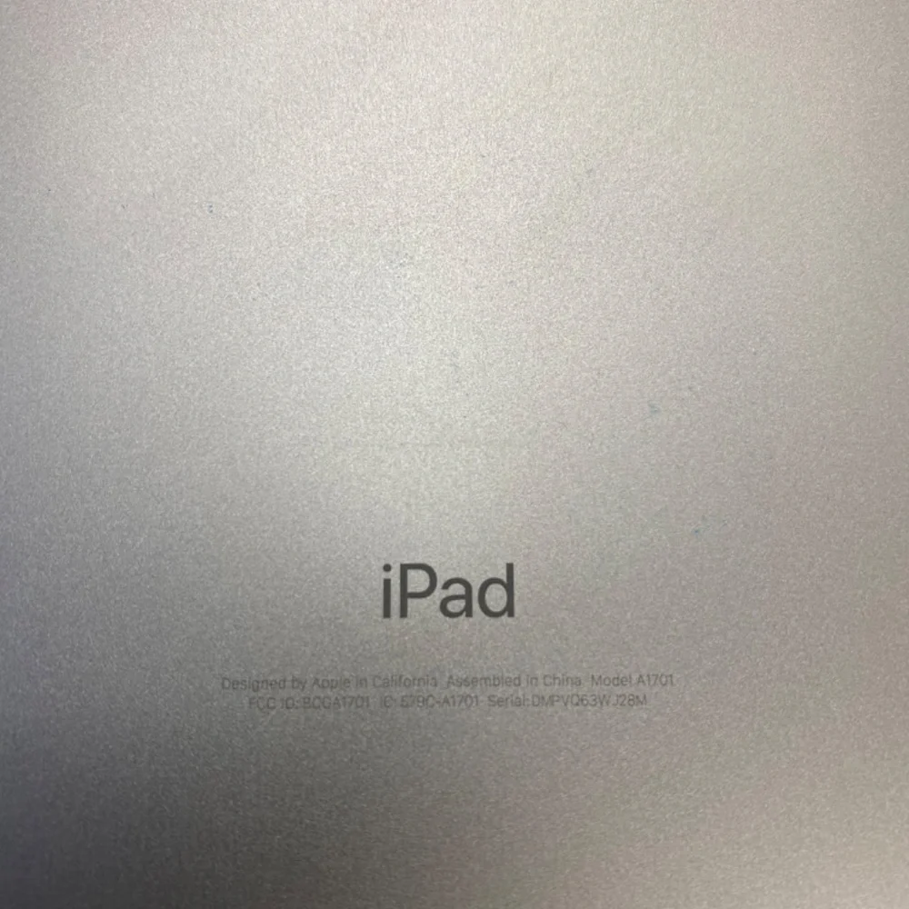 Apple iPad Pro (10.5-inch, Wi-Fi + Cellular, 64GB) - Rose Gold